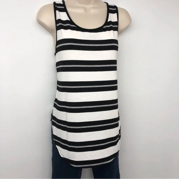 Papermoon Stitch Fix Stripe Sleeveless Top - Picture 8 of 16